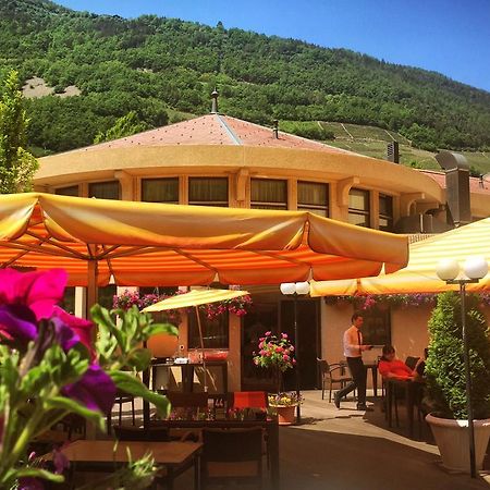 Hotel Restaurant La Porte D'Octodure Martigny المظهر الخارجي الصورة