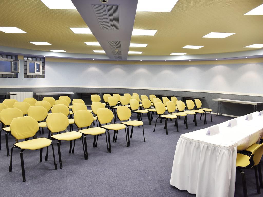 Hotel Restaurant La Porte D'Octodure Martigny المظهر الخارجي الصورة