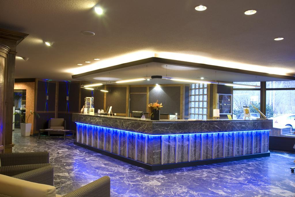 Hotel Restaurant La Porte D'Octodure Martigny المظهر الخارجي الصورة